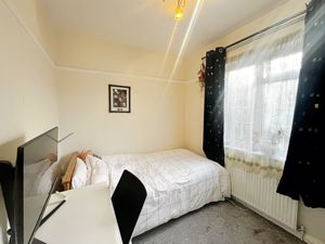 Photo 1- click for photo gallery